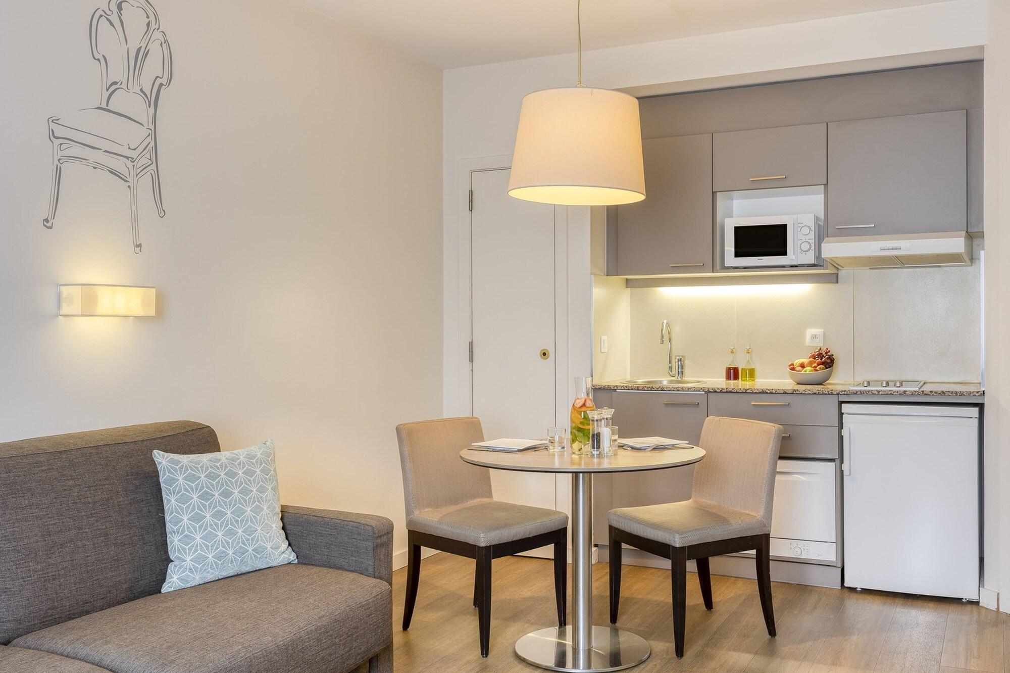 Citadines Toison D’or Brussels 3*