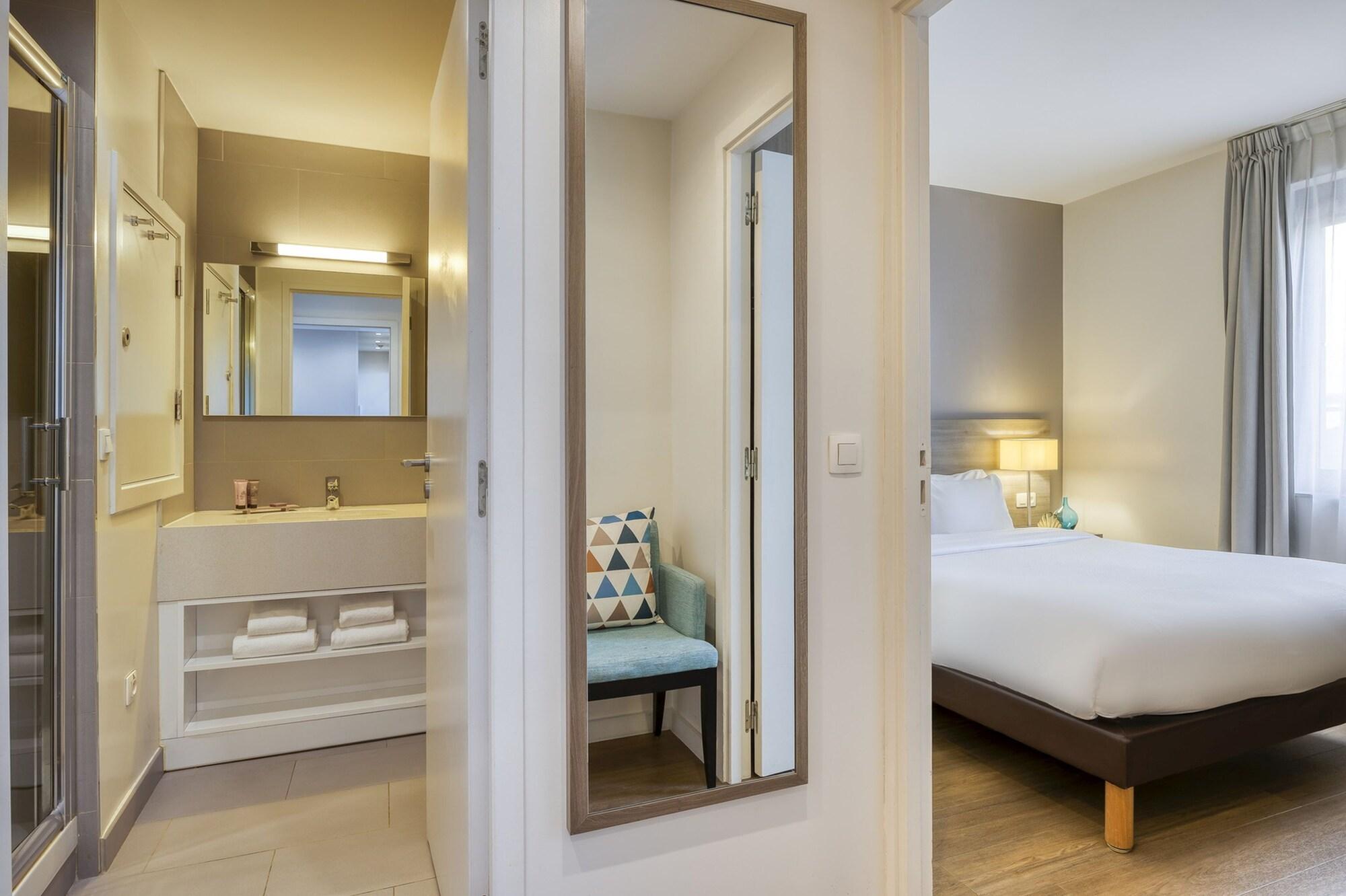 Appart hôtel Citadines Toison D’or Brussels 3*